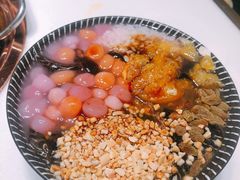 冰粉-洪氏嗨捞·猪肚鸡火锅(阳光天地店)