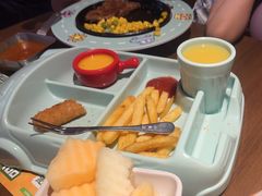 -豪客来牛排(空港华联店)