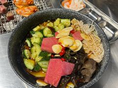 -马路牙子烧烤音乐酒馆(望京店)