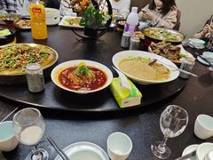 -有红鸡毛店·川菜(建设路店)