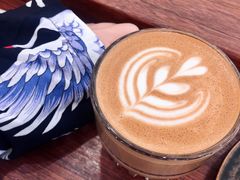 燕麦拿铁-SPARROW 家雀儿咖啡本店