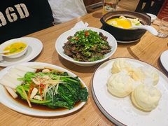 雪绵豆沙-山楂树融合菜餐厅