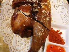 胡桃里烤鸡-临界音乐酒馆·小龙虾·江湖菜(华熙LIVE·鱼洞店)