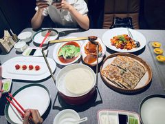 -秀儿四九城·新京菜(亚运村鸟巢店)