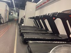 -乐刻运动健身(同曦假日百货店)