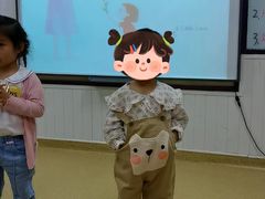 -瑞思少儿中心·少儿英语素养启蒙(勒泰直营校区)