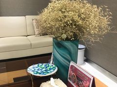 -雅悦齿科(顾村公园店)