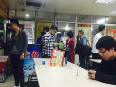-华威达牛庄(黄埔大道西店)