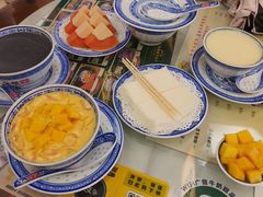 -广信牛奶甜品世家(台东店)