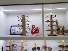 -三叶眼镜城·好视力眼镜店