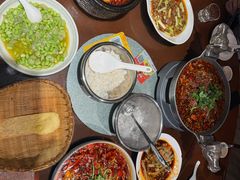 -万重锦·人文川菜馆(骡马市店)