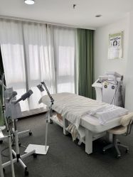 -凡碧诗毛孔清洁收细