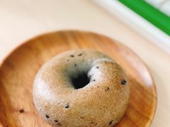 黑芝麻贝果-富贵面包公司(运河店)