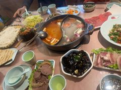 -诗爷牛尾汤(大坪英利店)
