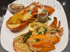 -Mark&Mars Restaurant