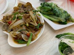 -覃记海鲜美食餐厅