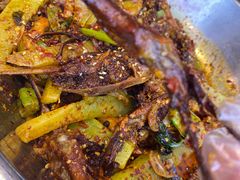 -嘎嘎鸭下巴·爆辣干锅(明教寺店)