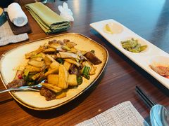 -石梅湾威斯汀度假酒店-品味餐厅·川湘菜·海鲜风味火锅·手工面食·万州烤鱼·口味牛蛙·小龙虾