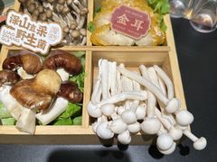 -廖掌柜·重庆鲜货火锅(上海首店)