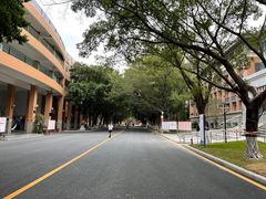 -广东外语外贸大学(白云山校区)