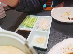 -紫光园·烤鸭·北京菜(团结湖店)