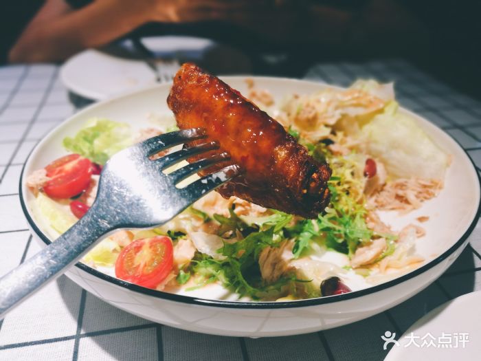 funpart饭盆儿西餐创意菜(奥城店)秘制鸡翅图片 - 第177张