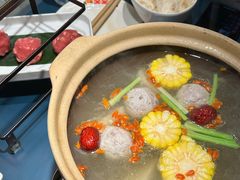 牛骨汤-邹开喜·小海鲜醉鸡煲·潮汕鲜切牛肉店(襄阳北路店)