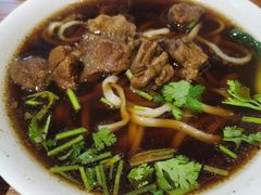 -清真吴记门钉肉饼·喜多利