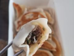 虾仁锅贴-劈柴院锅贴(沈阳路店)