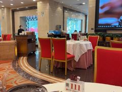 -凤凰楼酒家·粤宴点心(华强北店)