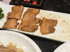 黑猪五花肉-猪啊牛呀羊啊铜盘烤肉(正大广场店)