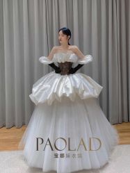 -南京宝娜嫁衣婚纱礼服馆(中央路店)