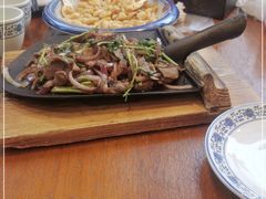 -汤河清真餐馆