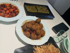 -嗨辣小聚·盘锦河蟹·海鲜烧烤龙虾(盘锦十年好店)
