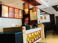 -佬钱湾仔(衣裳街店)
