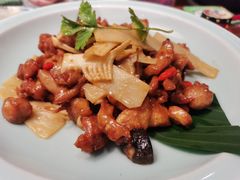 -雀舞云南菜(天津天河城购物中心店)