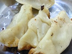 -黄阿姨锅贴大王(万航渡路店)