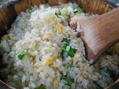 葱香蛋炒饭-李幺师鱼馆