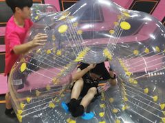 -嘿哟动霸CHUA·新潮玩运动娱乐中心·蹦床滑冰团建乐园
