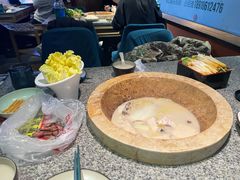 -云荷里·蒸汽石锅鱼·云南菜(中发百旺店)