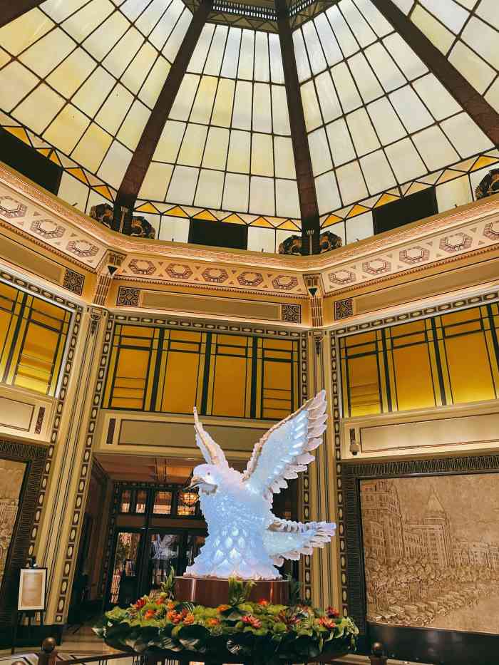 部门的迎新活动和平饭店华懋阁以高票获得了部门大部分同事的选票