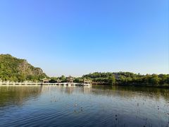 -星湖旅游景区七星岩