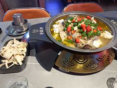 -令狐冲·炭烤活鱼(宝龙店)