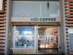 -HOI COFFEE