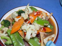 -拾光音乐餐酒吧(告庄星光夜市店)