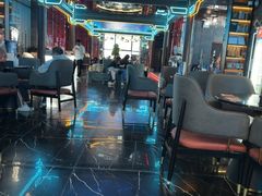 -屋有岛沉浸游戏旗舰店(中山公园店)
