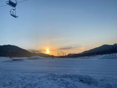 -辽阳弓长岭温泉滑雪场