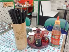 -莅香岛港式餐厅(滨江道店)