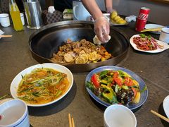 -缘福乡村铁锅炖民宿(八达岭店)