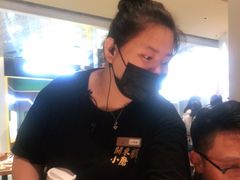 -关东小磨东北菜(漕河泾印象城店)